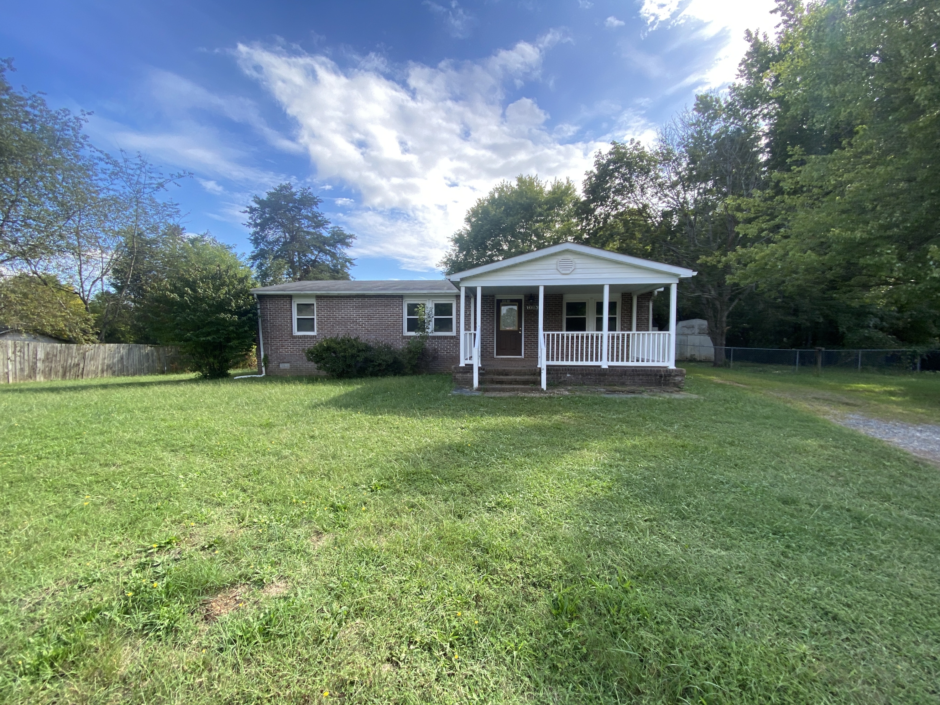 10935 Deerfield Drive