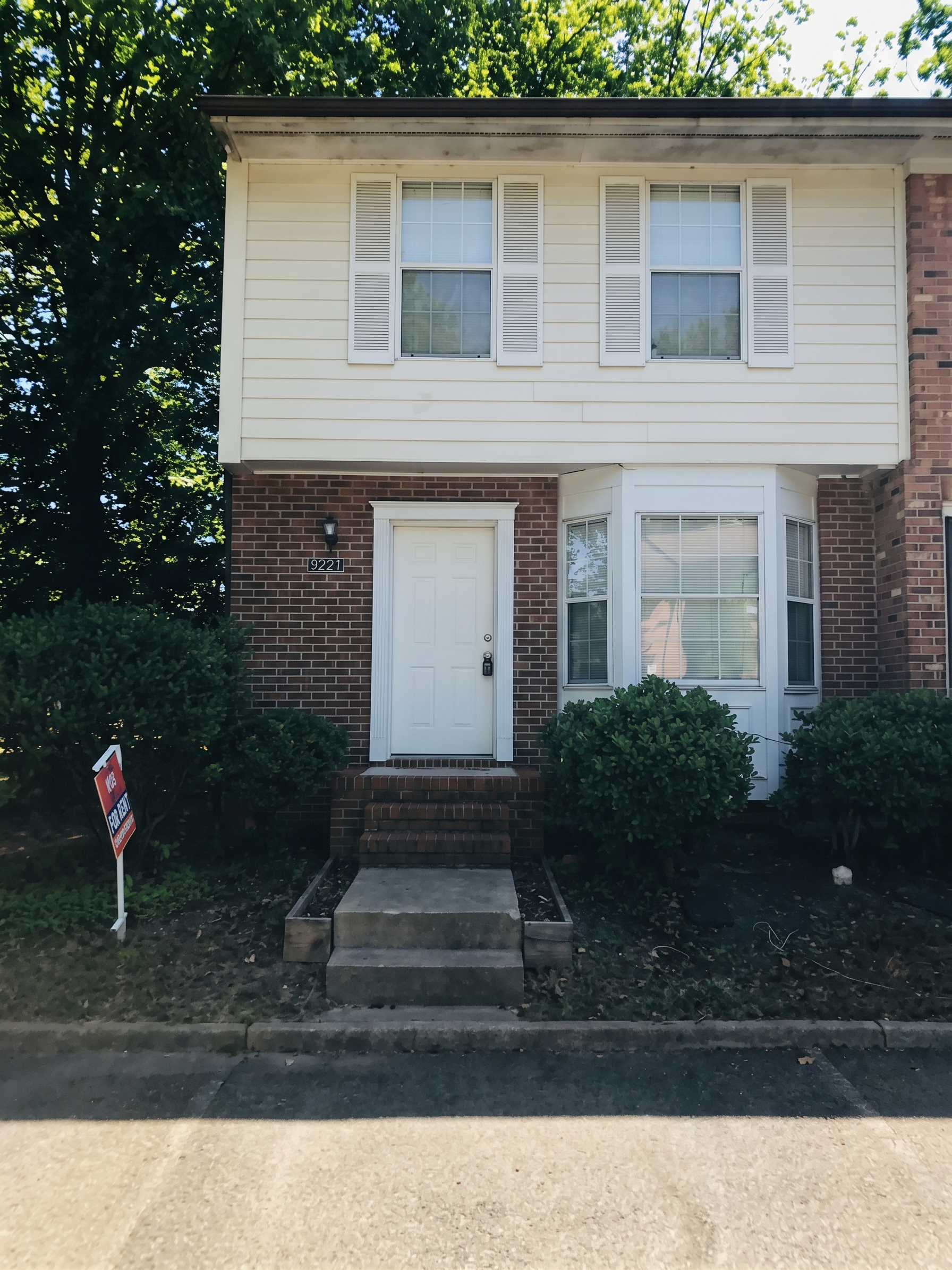 5225 King's Wood Lane