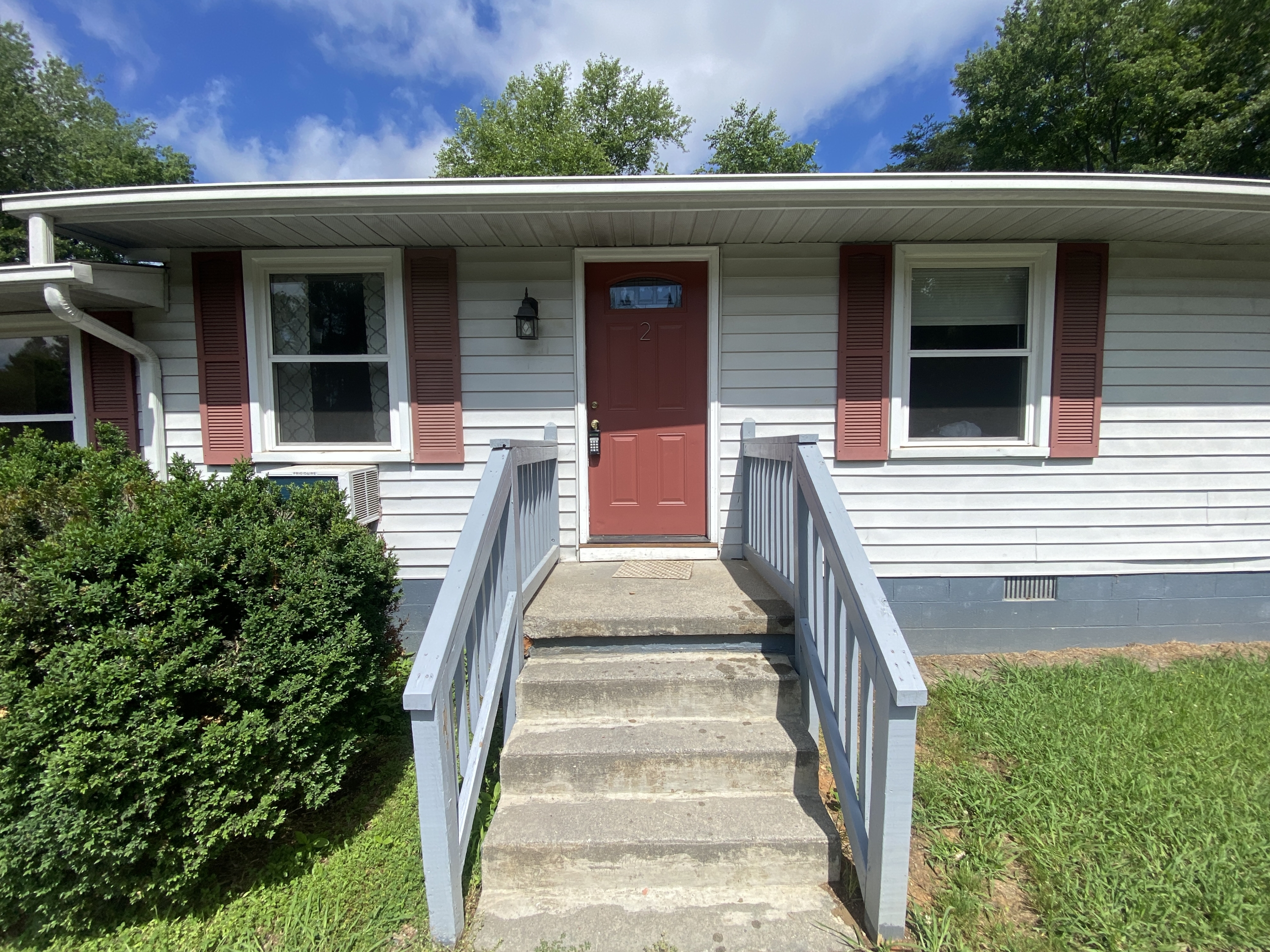 114-116 Loch Lane Drive