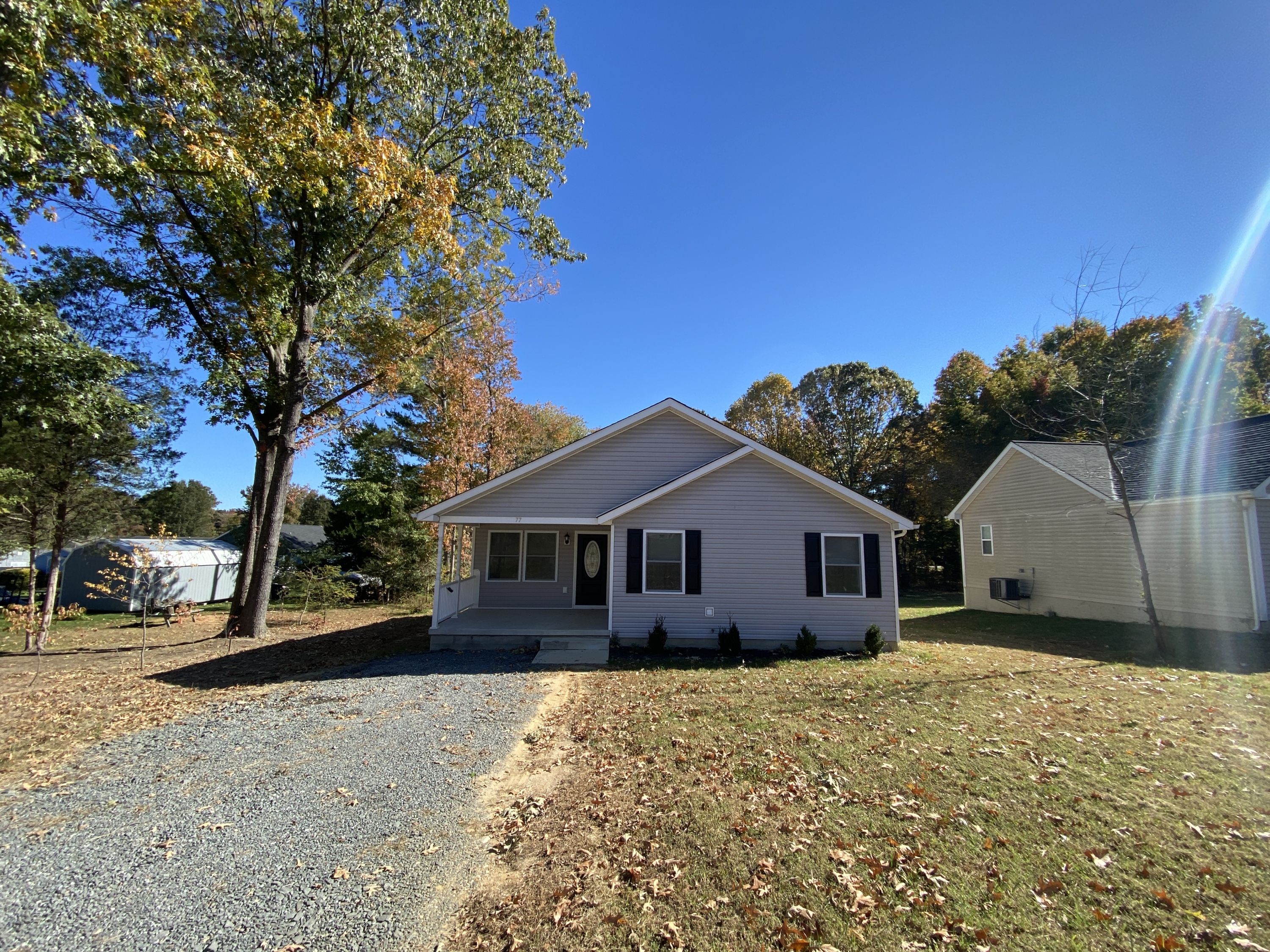 77 Lakeview Drive